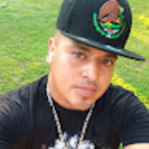 Meet your Posher, Julio